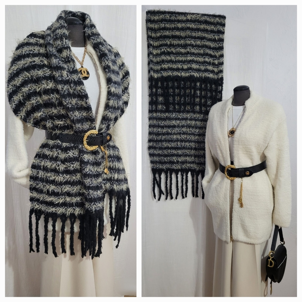 X LARGE Scarf - Picture 6 of 6